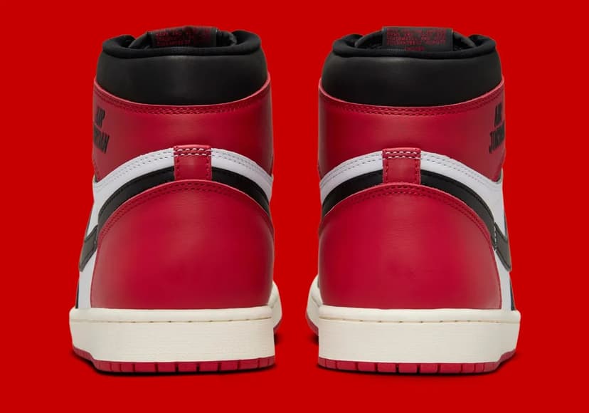 AJ1 Blacktoe