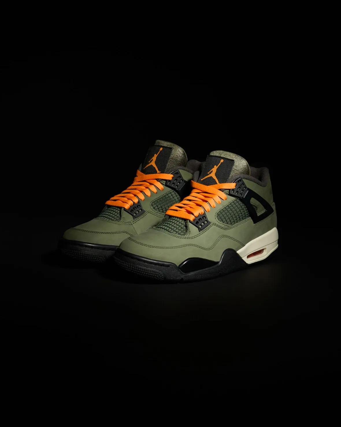 Air Jordan 4 x UNDEFEATED