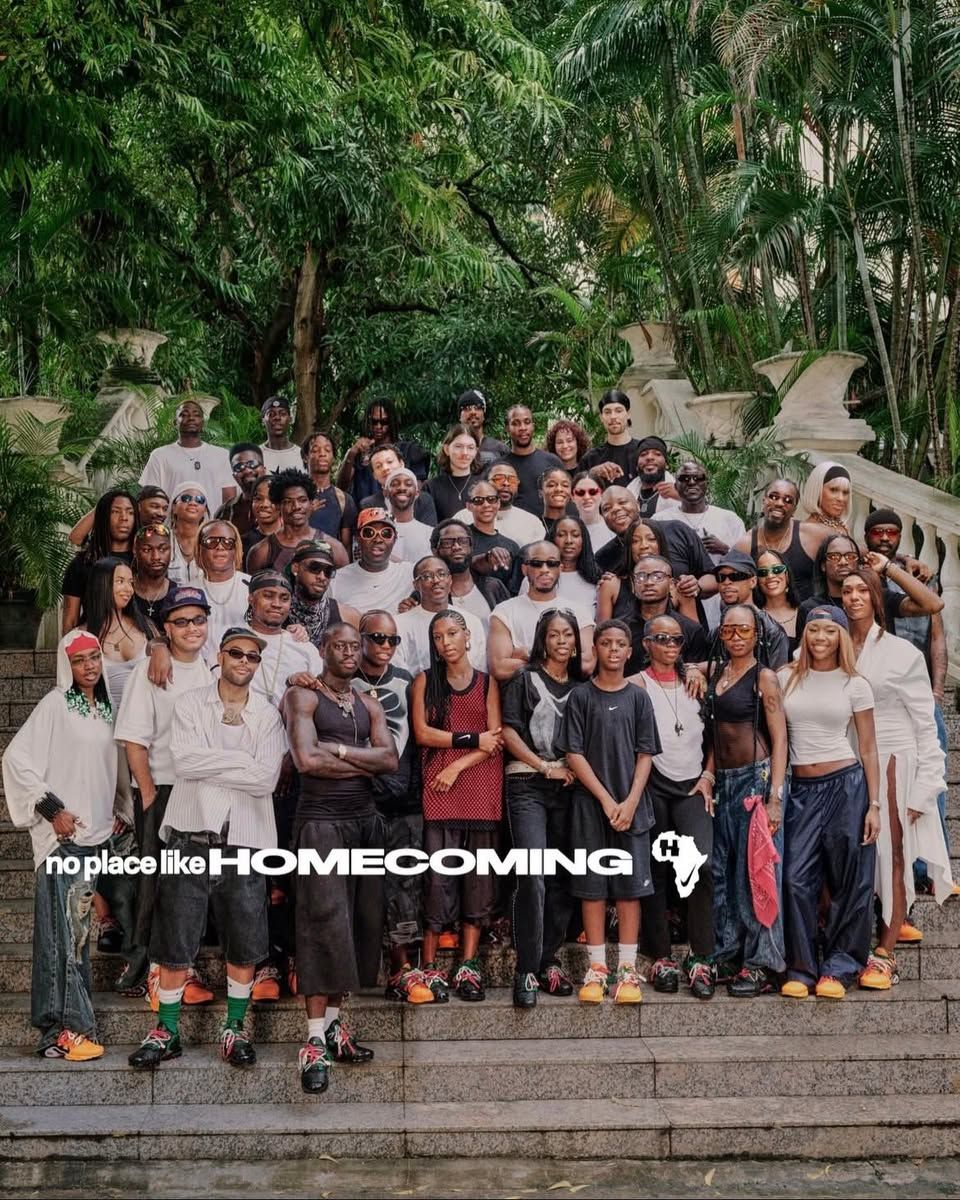 Nike AM Plus x Homecoming