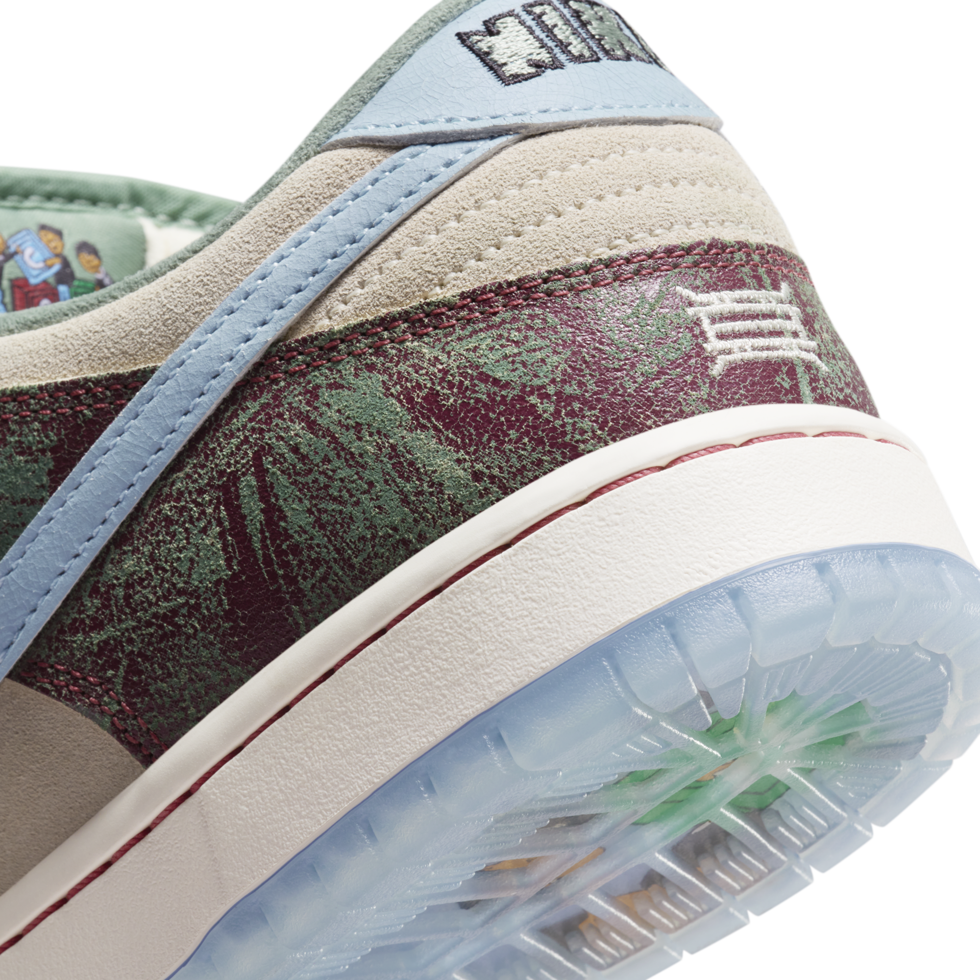 Nike Dunk SB Crenshaw Skate Club