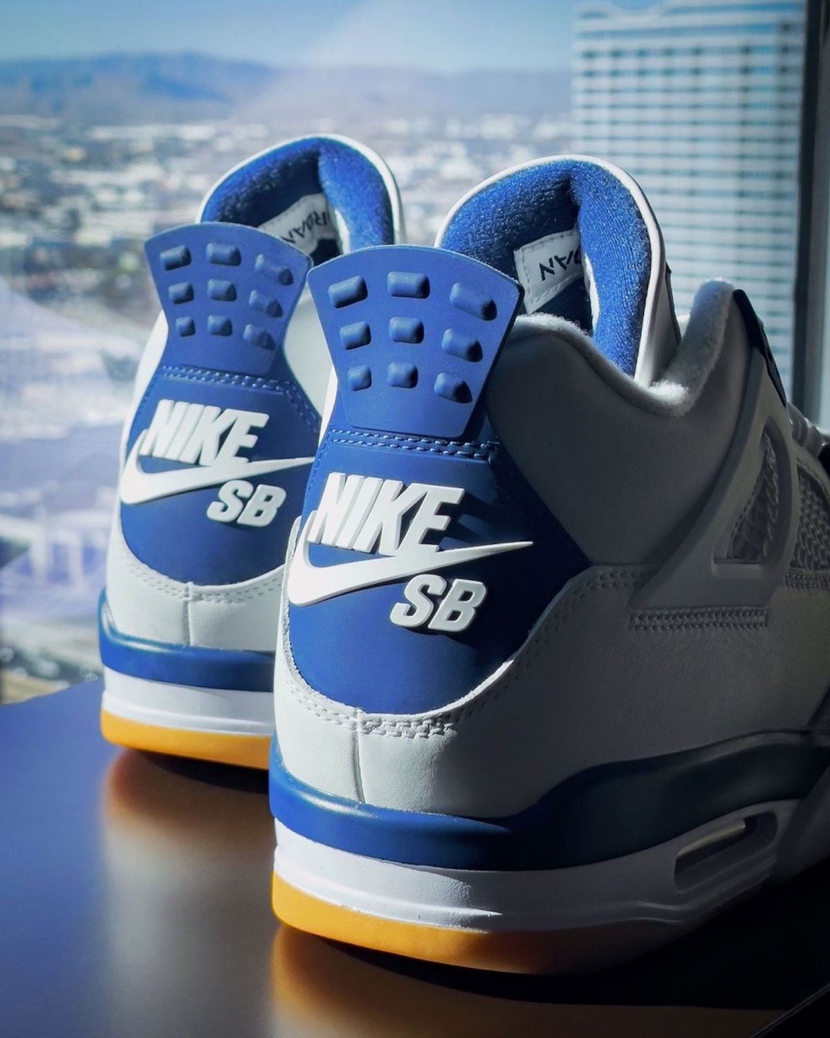 AJ4 SB