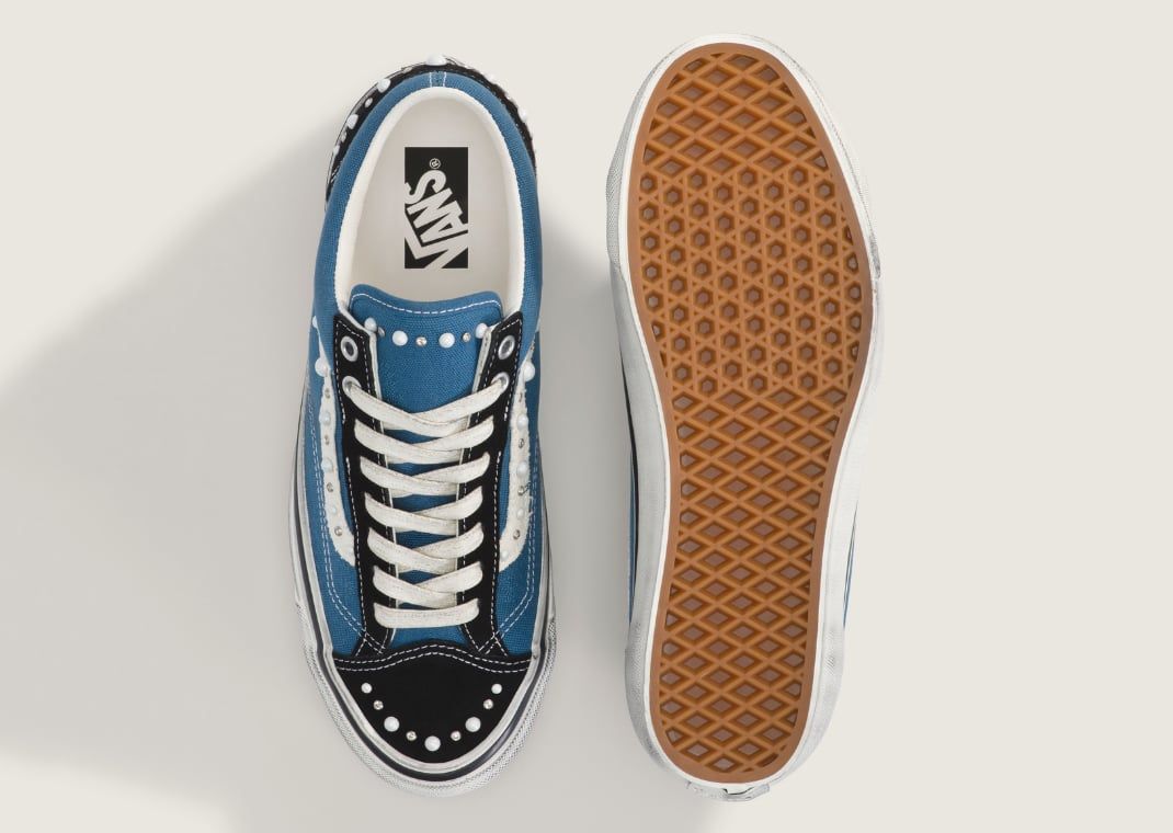 Old Skool 36 “Pearlized Navy”