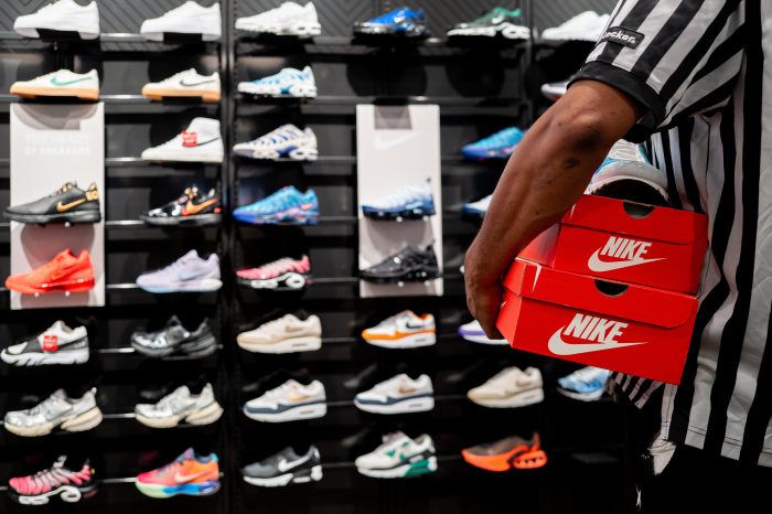 FootLocker Dicks