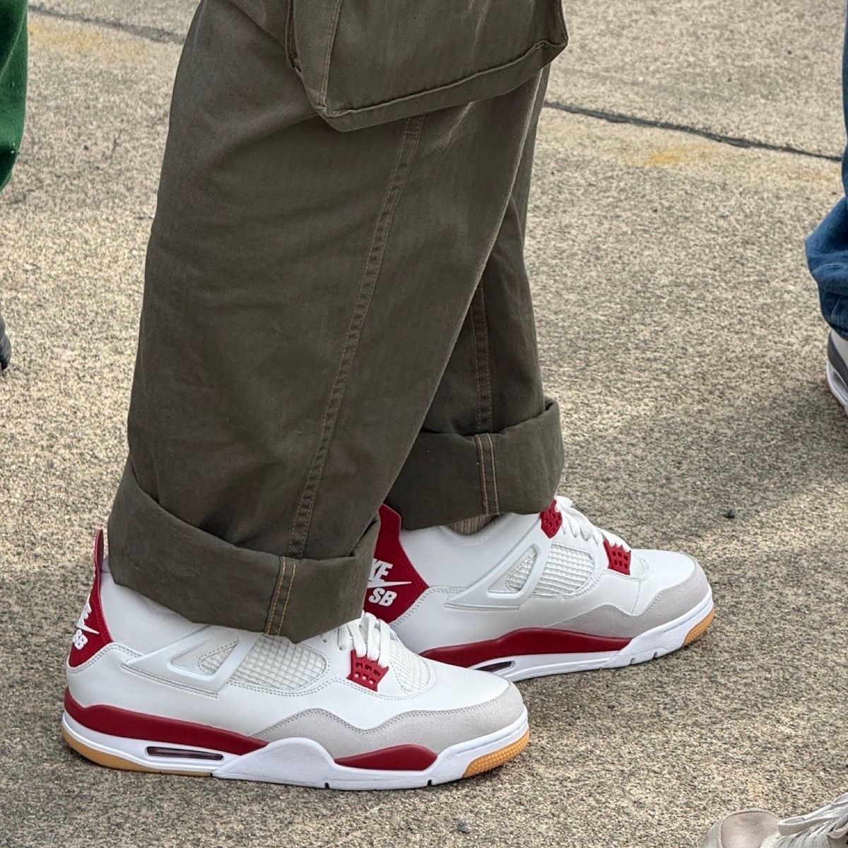 AJ4 SB