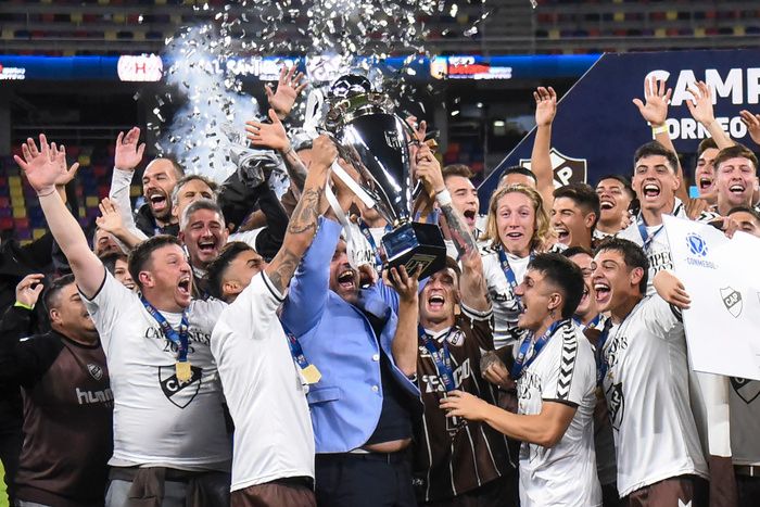 Platense Campeón