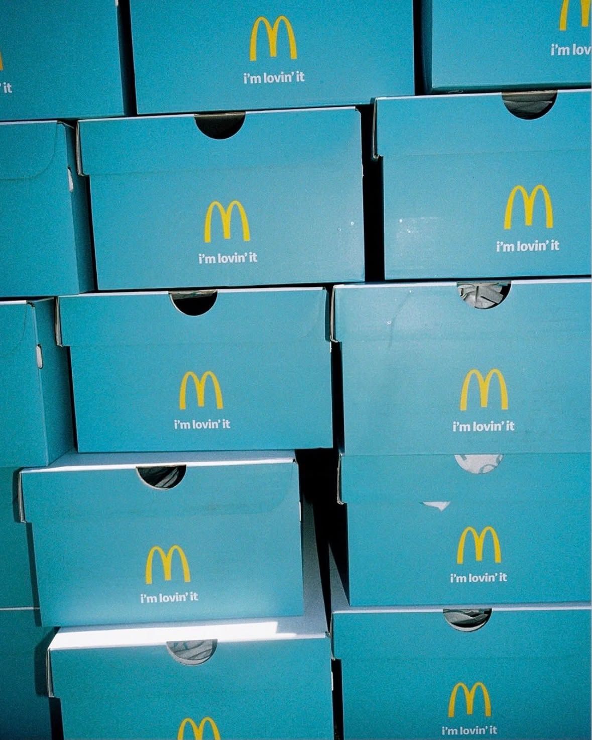 DBOOK 2 - mcdonalds