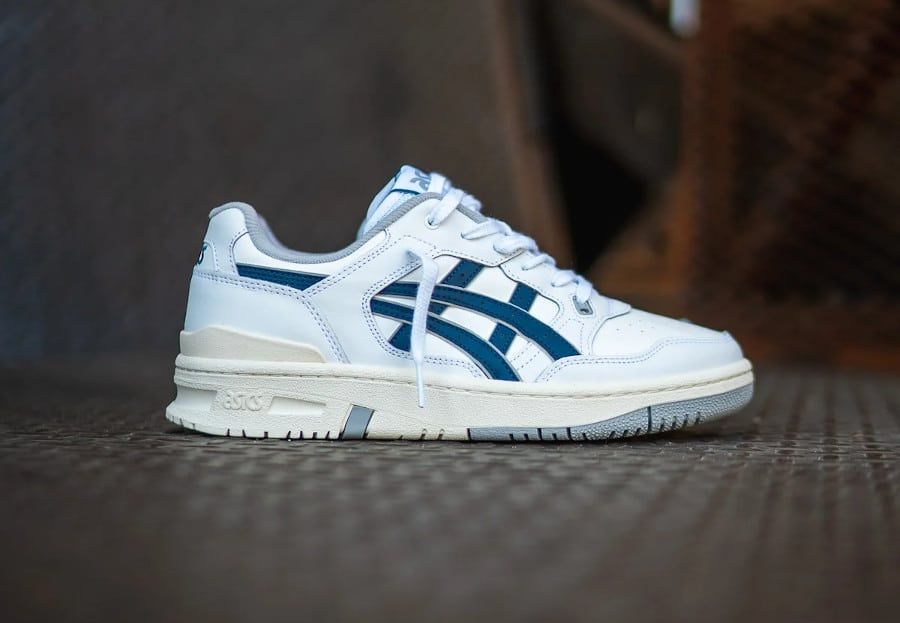 ASICS