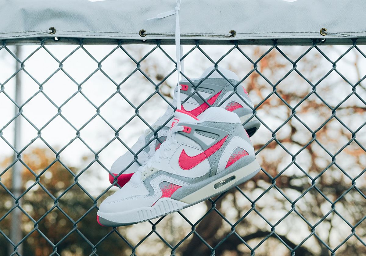 Nike AIR TECH CHALLENGE II