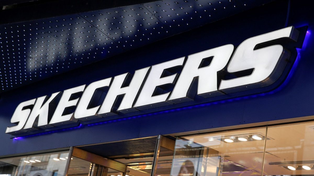 Skechers