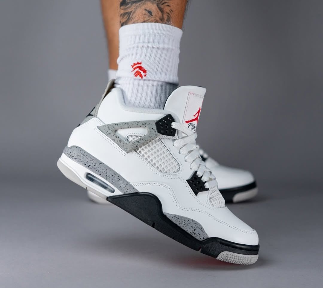 Air Jordan 4 Retro "White Cement"