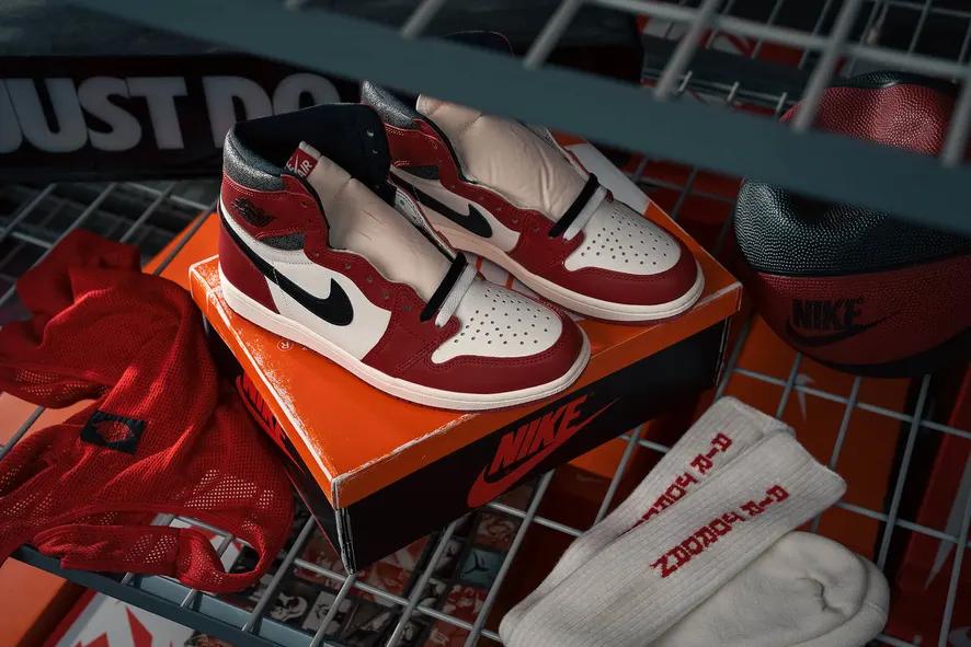Air Jordan 1 L&F