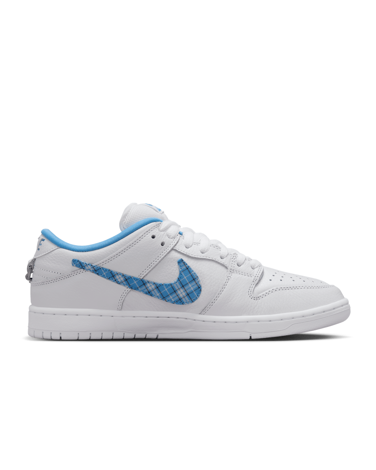 Nike SB Dunk Low x Nicole Hause