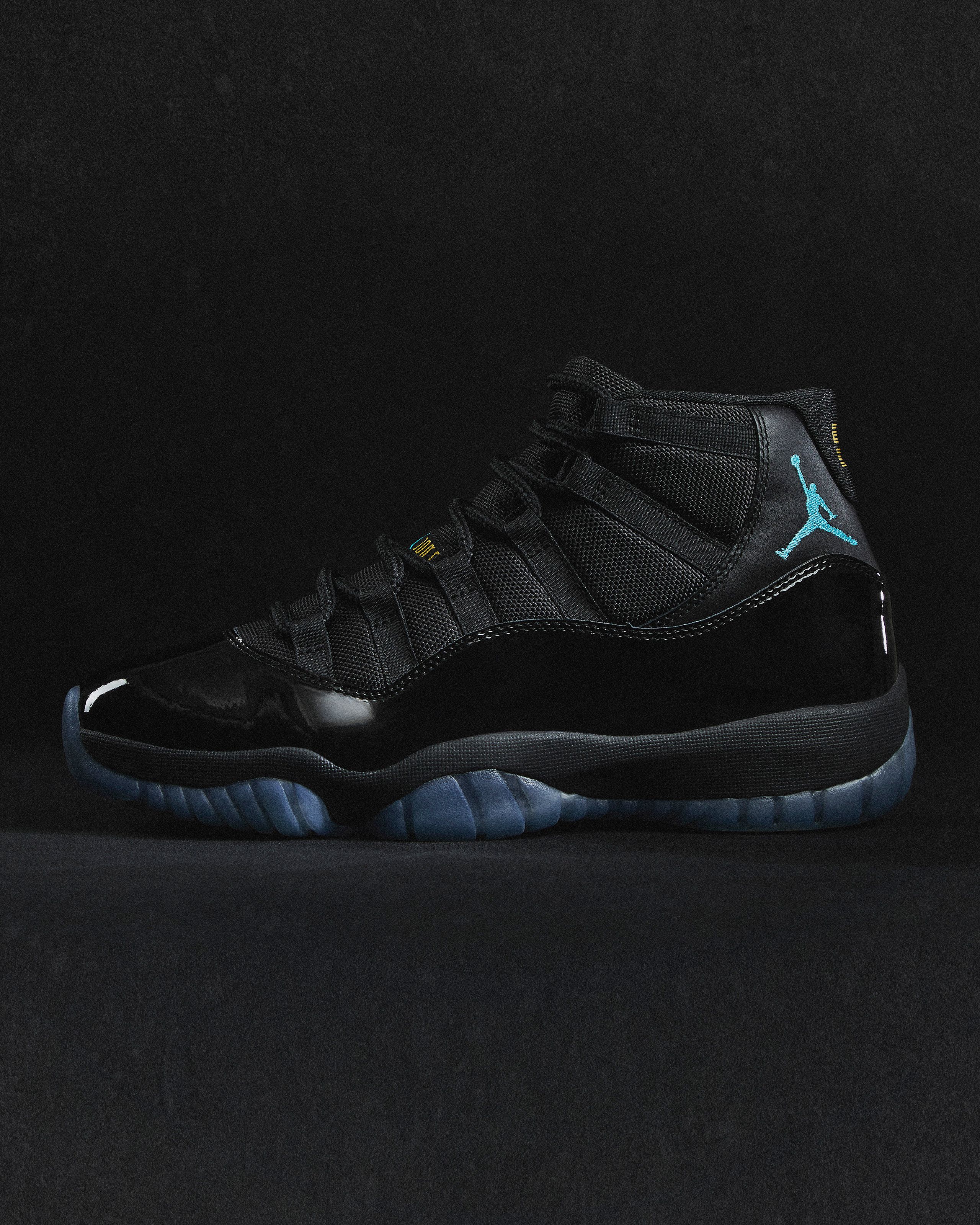 Air Jordan 11 x 30 años