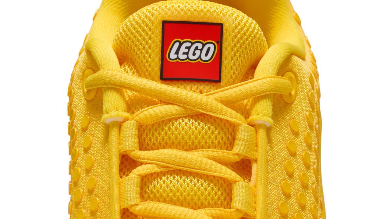 Nike x LEGO